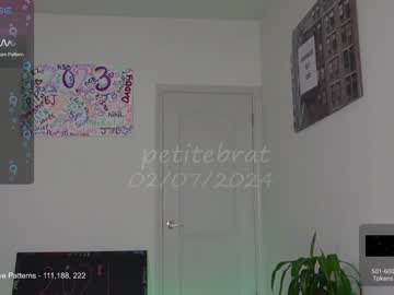 girl cam petitebrat image #4188279