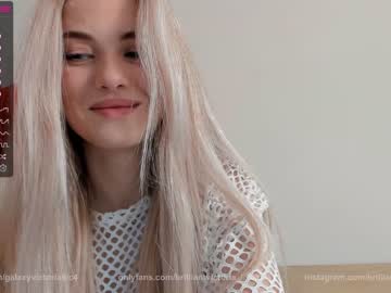 girl cam brilliantvictoria image #4224800