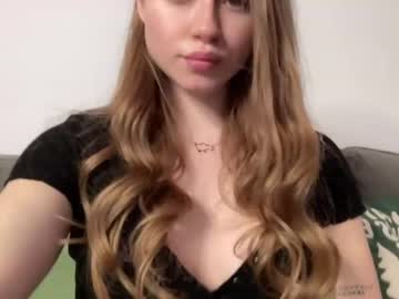girl cam strawberryjamx image #2184255