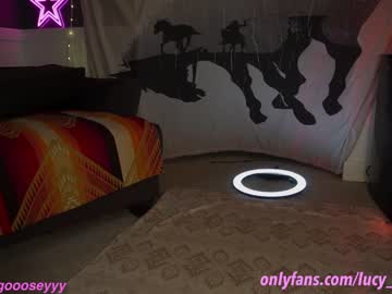 girl cam lucy_gooosey image #4617485