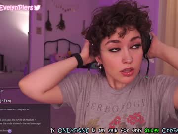 girl cam evelynpiers image #1594311