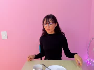 girl cam little_effy18 image #2103994