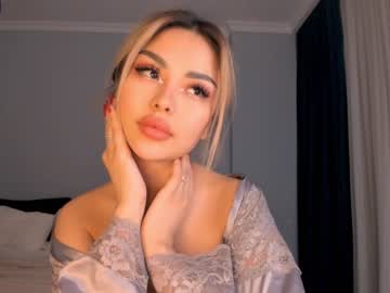 girl cam bae_suz image #476724