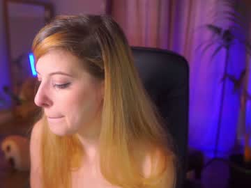 girl cam juicyandthepussyblvd image #1899416