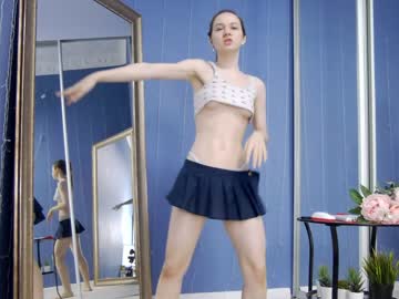 girl cam kriskras__ image #2791997