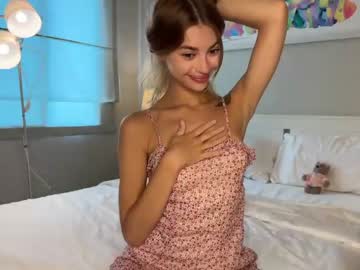 girl cam cuteelsa_ image #4204268