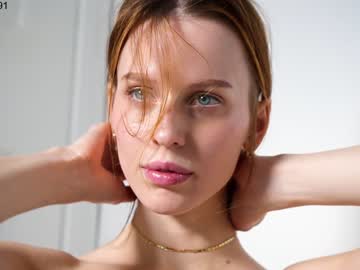 girl cam ellaa91 image #2441332