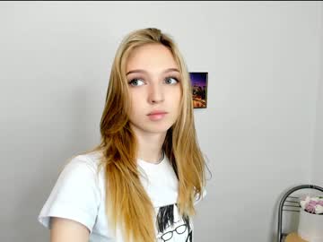 girl cam nobarbie image #3364054