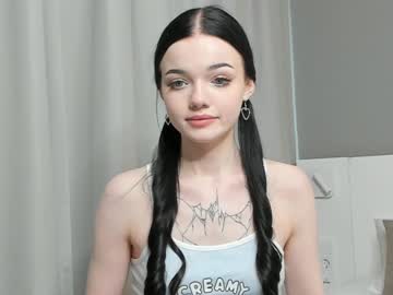 girl cam stussy_montana image #1107357