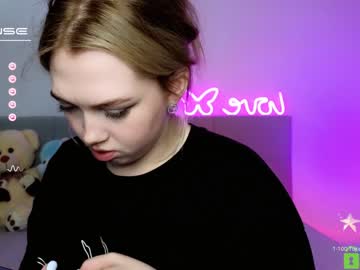 girl cam small_blondee image #3121257