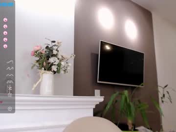 girl cam small_blondee image #1332608
