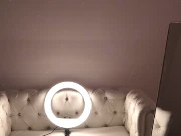 girl cam oliviabr0wn image #2119657