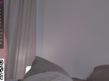 girl cam peek_in_my_window image #4204808