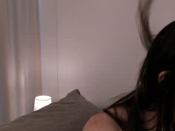 girl cam peek_in_my_window image #4332925