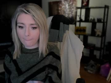 girl cam kimilee22 image #2712071
