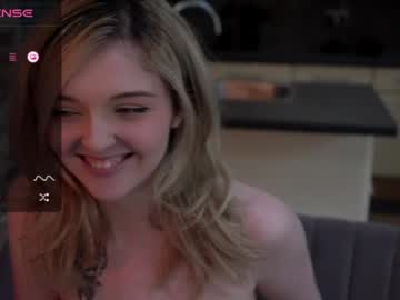 girl cam lucydelovely image #3520876