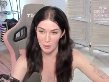 girl cam evelynclaire image #2814532