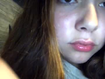 girl cam prettylatinamomma02 image #910010