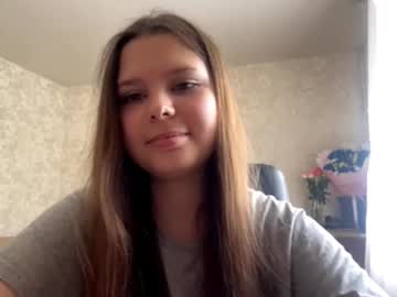 girl cam kitty_shy89 image #4717682