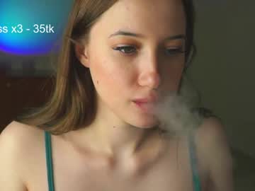 girl cam babyheavanian image #2965451
