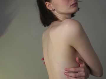 girl cam kisskiss_mourmeow image #4720605