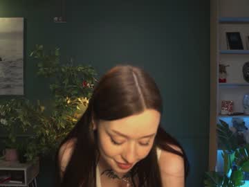 girl cam ella_knockers_xl image #916001