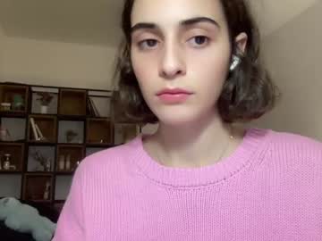 girl cam wonderland_stia image #3671365