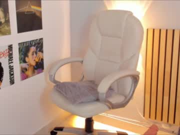 girl cam little_effy18 image #3395022