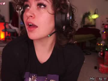 girl cam evelynpiers image #2234263