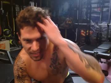 man cam browneyedmuscleboy32 image #3735210