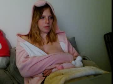 girl cam crimsonxrapture image #605256