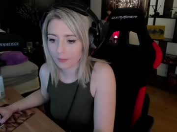 girl cam kimilee22 image #2603672