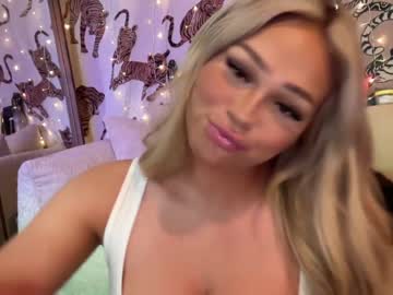 girl cam ari_02 image #4511247