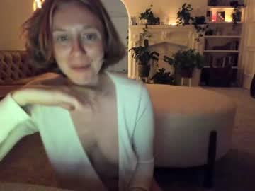girl cam pretendlunch image #1555889