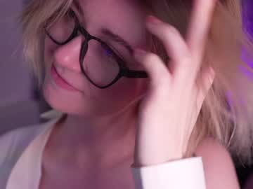 girl cam vixenp image #2856889