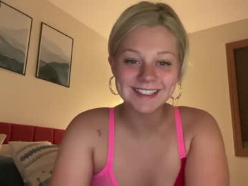 couple cam 2prettylittlething2 image #3371518