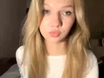 sultry_dreamer_4ever  girl  cam