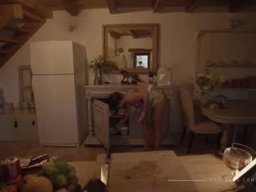 girl cam lucieoude_ image #1750464