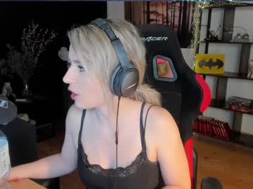 girl cam kimilee22 image #3155186