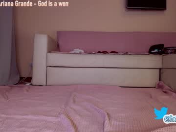 girl cam hollyextra image #1713242