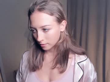 girl cam wave_of_happy_ image #3621138