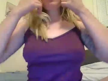 girl cam throatgod98 image #1975469