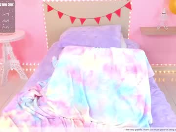 girl cam little_effy18 image #2079899
