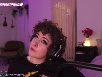 girl cam evelynpiers image #1747655