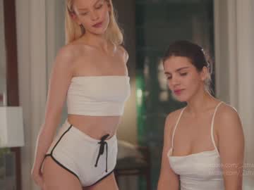 girl cam _2strangers image #3793335