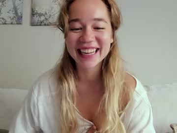 girl cam kristyspiritedaway image #3279522