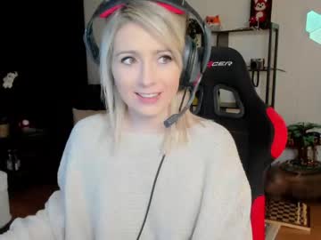 girl cam kimilee22 image #865518