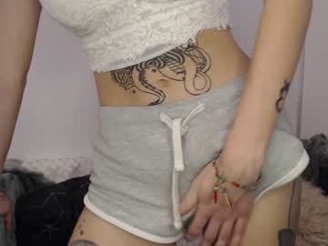 tranny cam lola_smiles image #385424