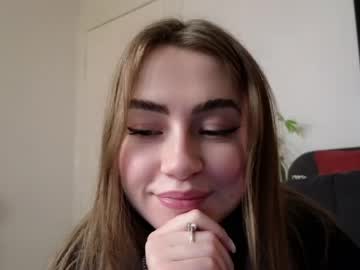 girl cam strawberryjamx image #3930769