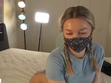 girl cam blondehottiek image #4513323